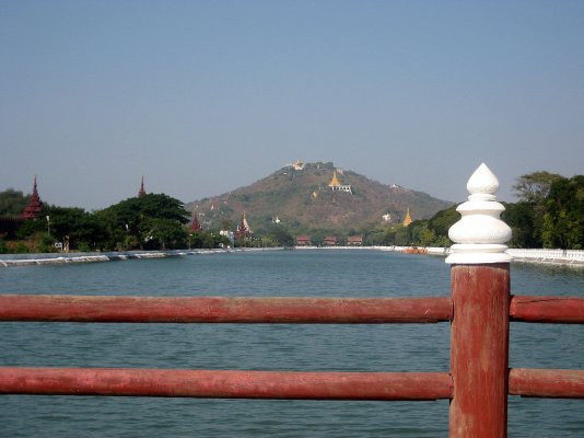 Mandalay Palace moat.jpg