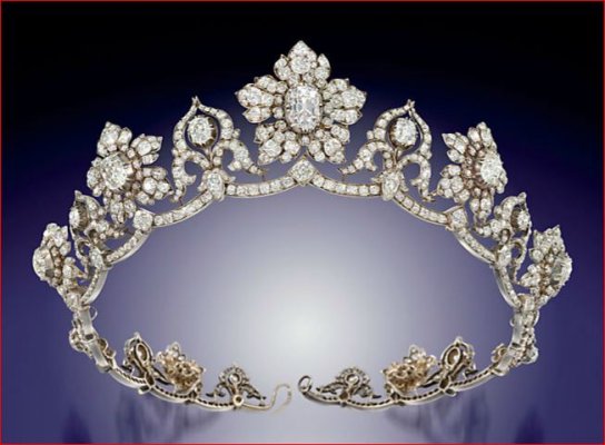 Conyngham Diamond Tiara, pink diamond centre c1850s.jpg