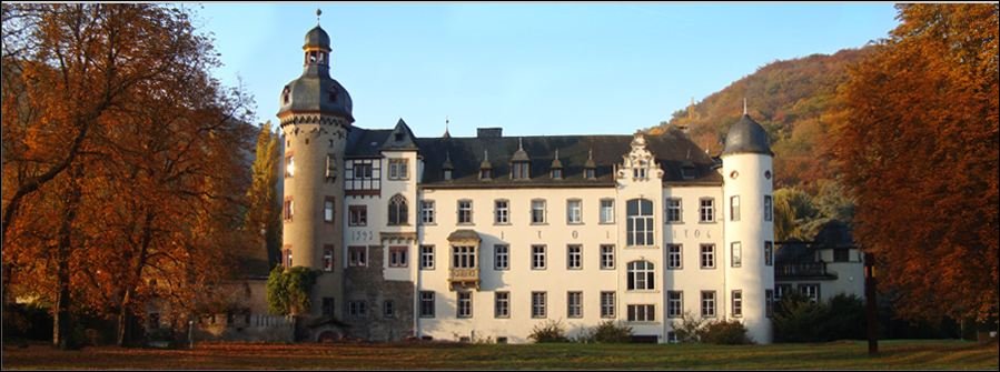 Hohenzollern Schloss Burg Namedy, Andernach, Palatinate (owned since 1907).jpg