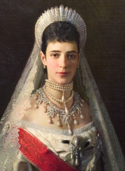 Empress Marie Feodorovna by Kramskoj.jpg