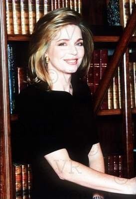 queen noor portratits.jpe