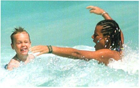 baignade de stephanie et louis.JPG