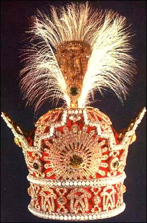 03_pahlavi_crown.jpg