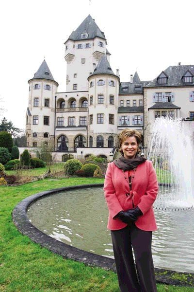 Maria Teresa at Colmar-Berg2.jpg