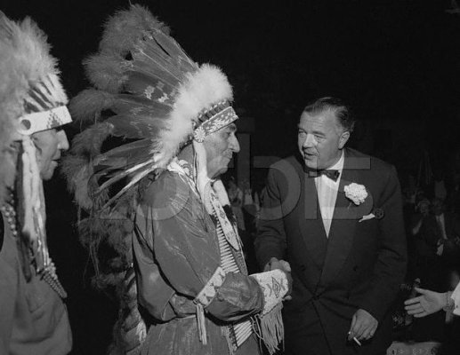 Sioux Chief Big Cloud, Minnesota 12 Maj 1958.jpg