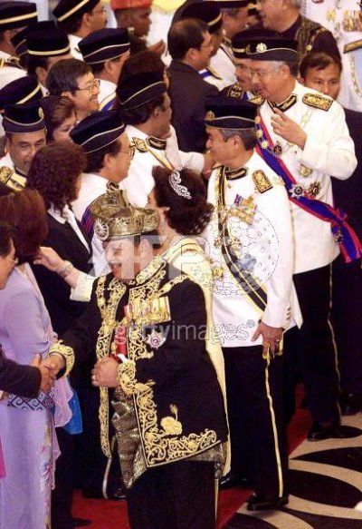 2004 State Opening of Malaysian Parliament.jpg