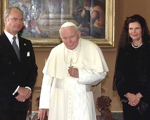 med Kungaparet i Vatikanen november 1999.jpg