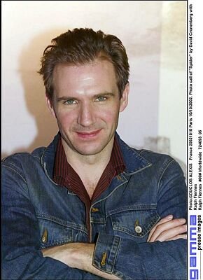 Ralph_Fiennes_724093_05.jpg