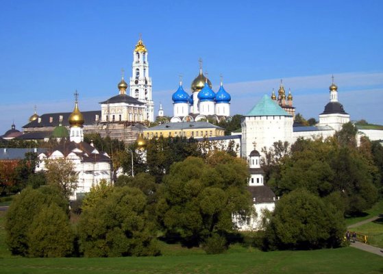 Click image for larger version

Name:	Russia Holy Trinity Lavra, Sergiyev Posad 2.jpg
Views:	1442
Size:	162.8 KB
ID:	283059
