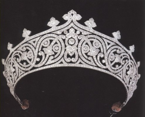 Click image for larger version

Name:	Mountbatten Tiara 1.jpg
Views:	1240
Size:	81.1 KB
ID:	287316