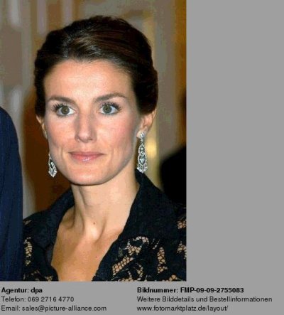 Click image for larger version

Name:	Letizia3.jpg
Views:	736
Size:	197.6 KB
ID:	48655