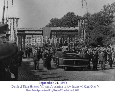 Click image for larger version

Name:	1957-10-02 Haakon VII Funeral 01.jpg
Views:	497
Size:	76.6 KB
ID:	95039
