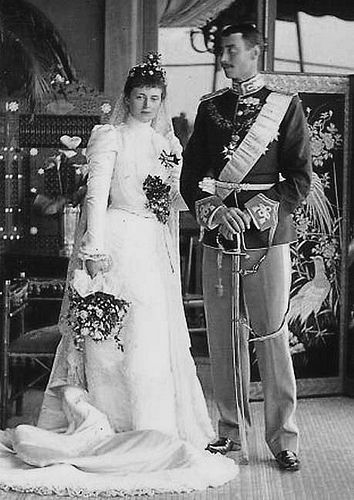 AlexandrineQueen_of_denmark_wedding.JPG